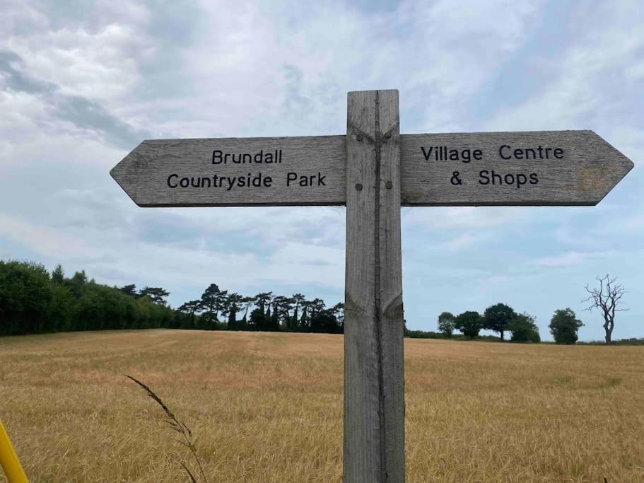 Relaxing Retreat Near Norfolk Broads Villa นอร์ริช ภายนอก รูปภาพ