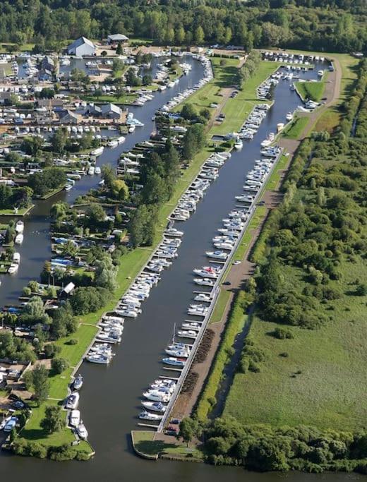 Relaxing Retreat Near Norfolk Broads Villa นอร์ริช ภายนอก รูปภาพ